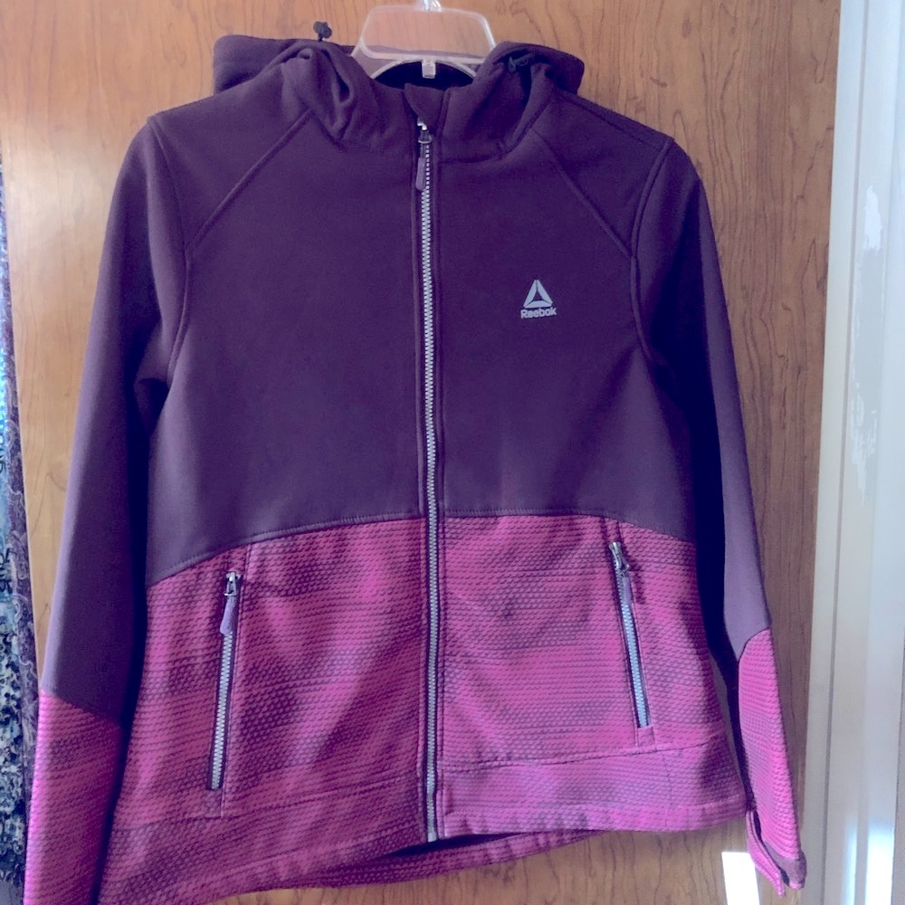 NWT Reebok Women’s Large Stylish Two toned Wine Zip Front Jacket